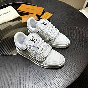 Louis Vuitton trainer white LV - 1