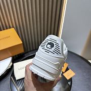 Louis Vuitton trainer white LV - 5