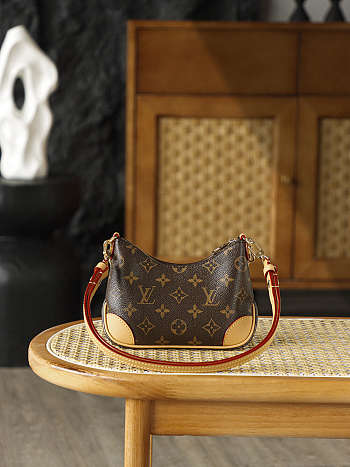 LV Nano Boulogne 21*16*7.5CM