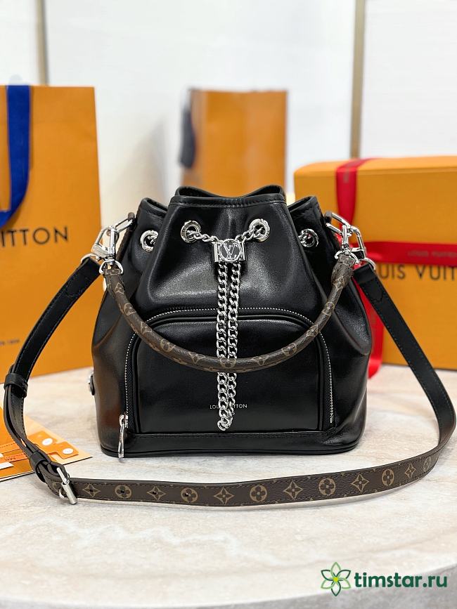 LV NO WAY VIBE 24*22.5*15.5CM - 1