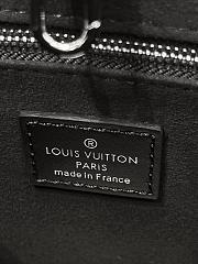 LV OnTheGo 25*19*11.5CM - 3