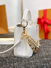 LV Capucines bag 13.6*8*21cm - 4