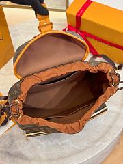 LV Crossbody bag 40*34*17CM - 5