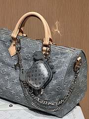 LV Crossbody bag - 4