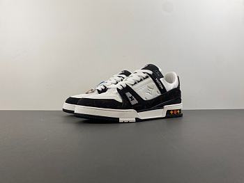 Louis Vuitton LV trainer Black white brown