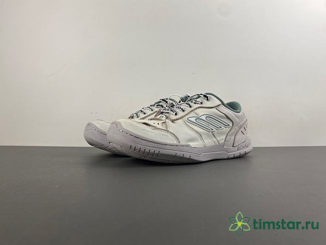 Balenciaga 18 Hamptons Worn-Out（247）841765 WCURS 9930 - 1