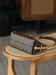 LV CarryAll BB 26*17*10CM - 3