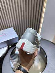 Prada America's Cup grey 06 - 5