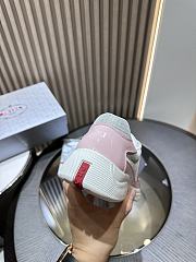 Prada America's Cup pink 13 - 6