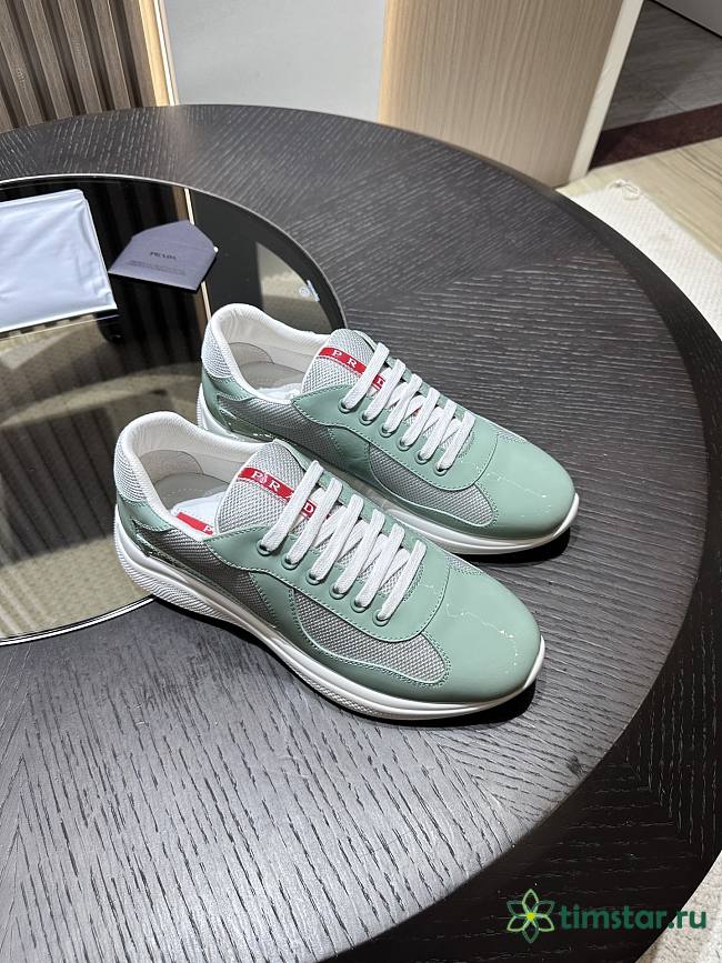 Prada America's Cup blue 14 - 1