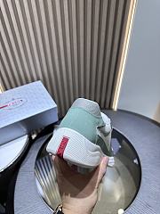 Prada America's Cup blue 14 - 6