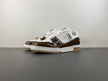 Louis Vuitton LV trainer sneaker 18