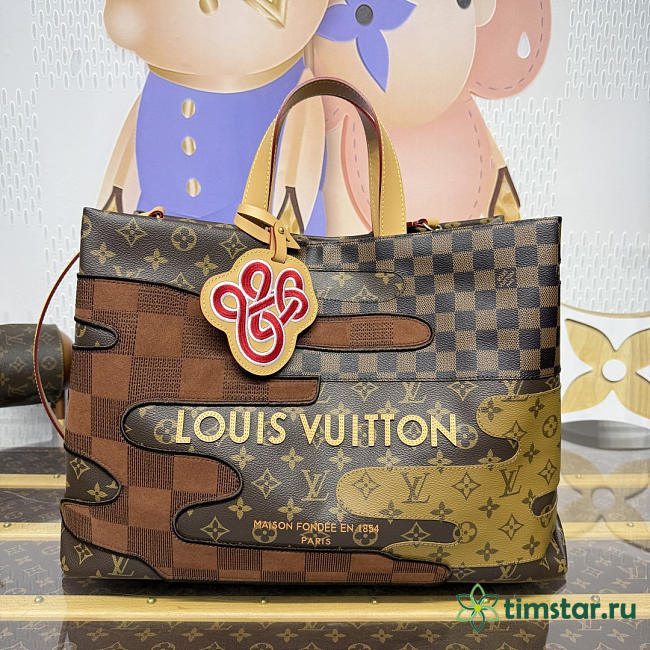 LV Shopper Tote 40*16*32CM - 1