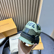 Louis Vuitton LV trainer sneaker 23 - 6