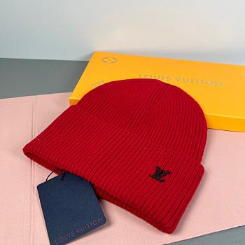 LV hat 12