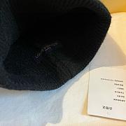 LV hat 16 - 6