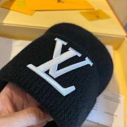 LV hat 16 - 2