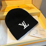 LV hat 16 - 3