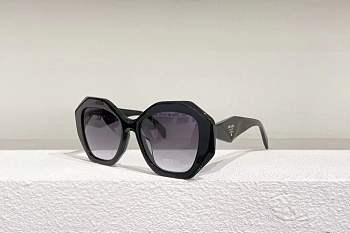 Prada Sunglasses 32463