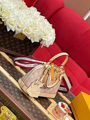 LV Grace Coddington bag 17.5*11.5*23.5CM - 5