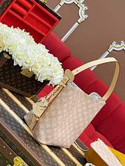 LV Travels Wit bag 31*18*26CM - 2