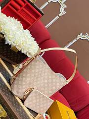 LV Travels Wit bag 31*18*26CM - 5