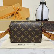LV Steamer High-quality bag 18*6.5*11CM - 5