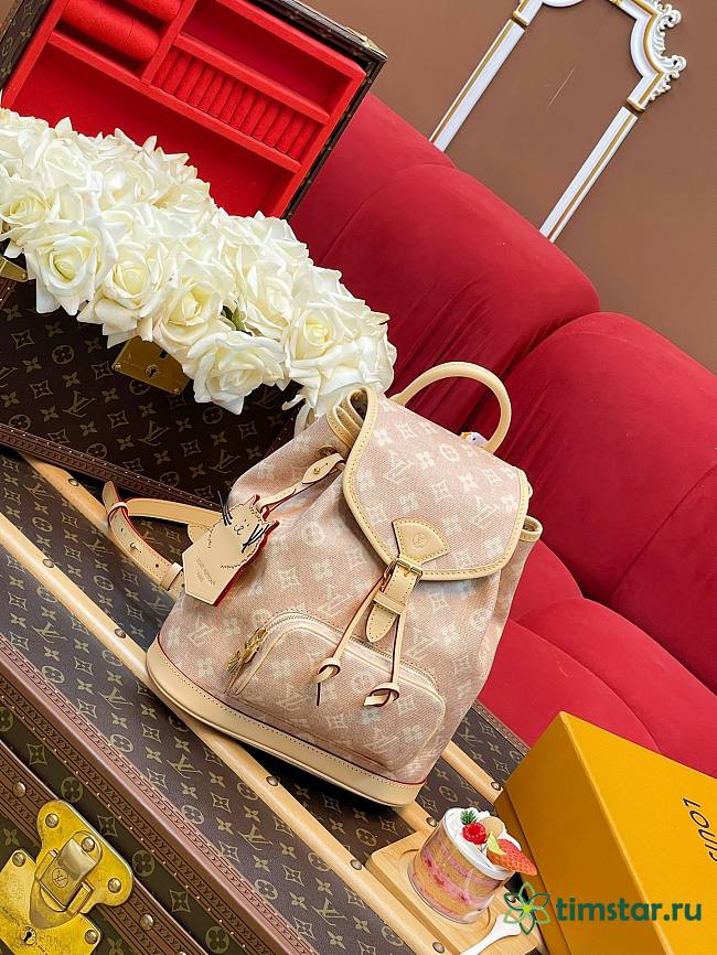 LV Travels With High-quality bag 30*18*28CM - 1
