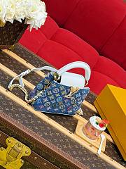 LV Capucines blue High-quality bag 21*13.6*8CM - 2