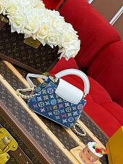 LV Capucines blue High-quality bag 21*13.6*8CM - 5