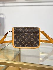 LV crossbody High-quality bag 19.5*15*6CM - 3