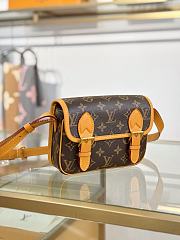 LV crossbody High-quality bag 19.5*15*6CM - 4