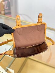 LV crossbody High-quality bag 19.5*15*6CM - 5
