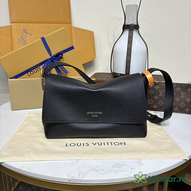 LV Low Key Messenger black High-quality bag M13148 30*18*12CM - 1