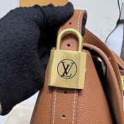 LV Low Key Messenger brown High-quality bag M13148 30*18*12CM - 6