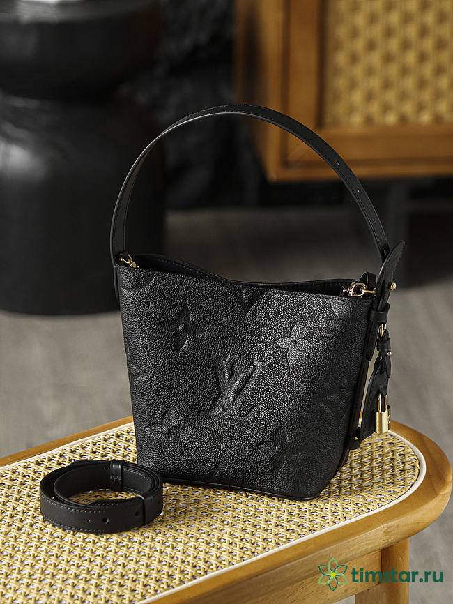 LV crossbody High-quality bag 18*12-*16CM - 1