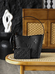 LV crossbody High-quality bag 18*12-*16CM - 4