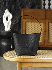 LV crossbody High-quality bag 18*12-*16CM - 6