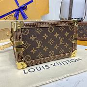 LV crossbody High-quality bag 21*13*15CM - 4