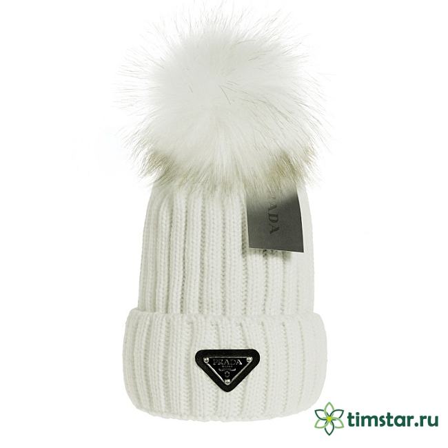 Shopping over $300 send a Prada hat - 1