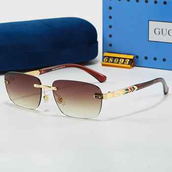 Shopping over $300 send a sunglasses