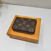 Shopping over $700 send a LV wallet 03 - 1