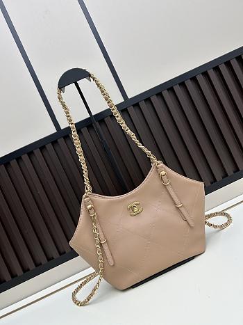 Chanel Maxi Shopping Bag 30x20x6cm KK02650