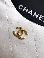 Chanel Hobo High quality white bag 24x28x8cm - 2