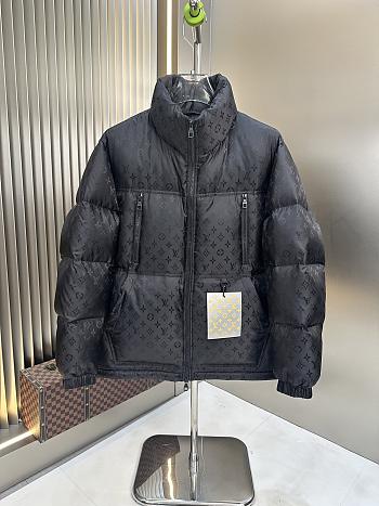 LV down jacket black 1689565