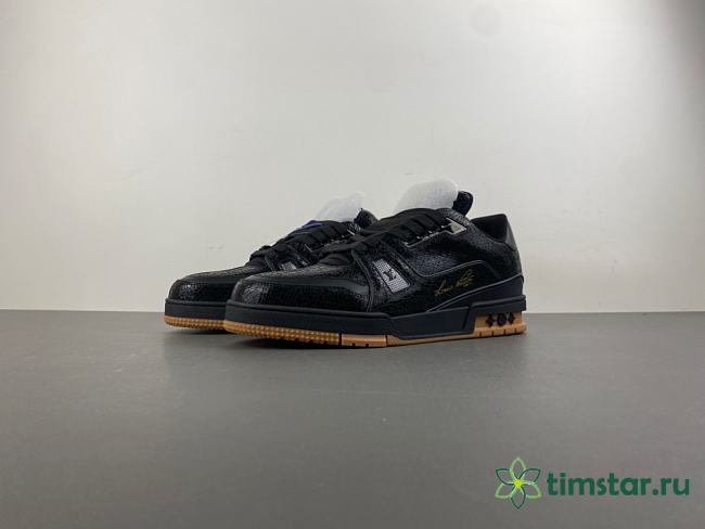 Louis Vuitton LV trainer sneaker 29 - 1