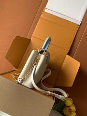 LV Capucines High-quality Pearl White with Blue Gold bag M23954 27x17.5x9CM - 4