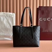 Gucci Emblem crossbody black bag 25*20*10cm - 3