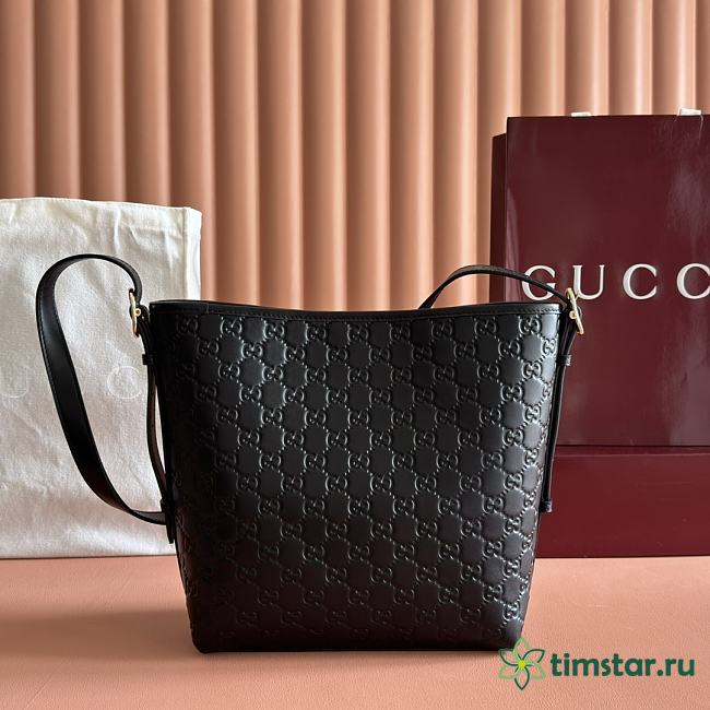 Gucci Emblem crossbody black bag 24*26*10cm - 1