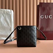 Gucci Emblem crossbody black bag 15*18*8cm - 1
